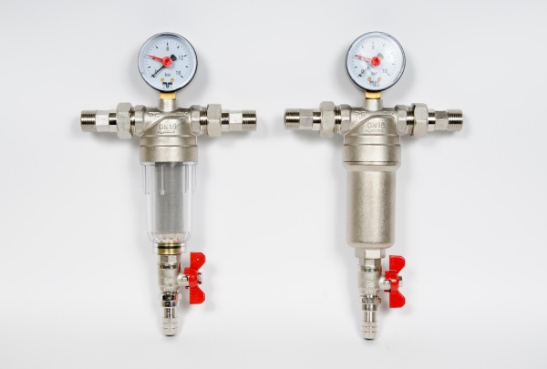 SMART SMT 3130N0004 С - Н ТМ - Фильтр (самоочищ.) 1/2" наружняя резьба, для горячей и холодной воды, никель 16 пар в упаковке фото в интернет-магазине SMARTGRP